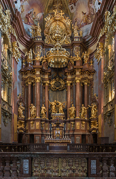 File:Stiftskirche Melk Hochaltar 01.JPG