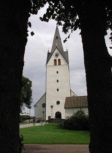 File:Algutsboda kyrka 11.JPG