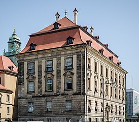 Schillerplatz, Justizquartier