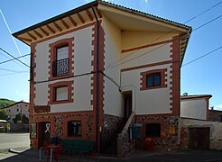 Villagalijo, Casa Consistorial.jpg