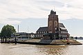 Deutsch: Lotsenstation Seemannshöft in Hamburg-Waltershof. This is a photograph of an architectural monument. It is on the list of cultural monuments of Hamburg, no. 13167.