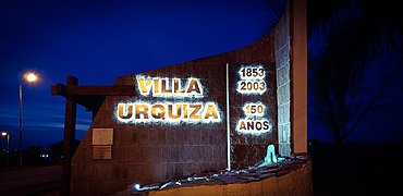 Acceso a Villa Urquiza.jpg