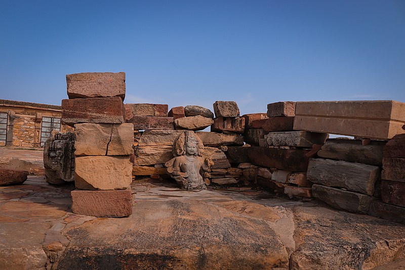 File:Harshnath Temple-Sikar-Rajasthan-DSC0009.jpg