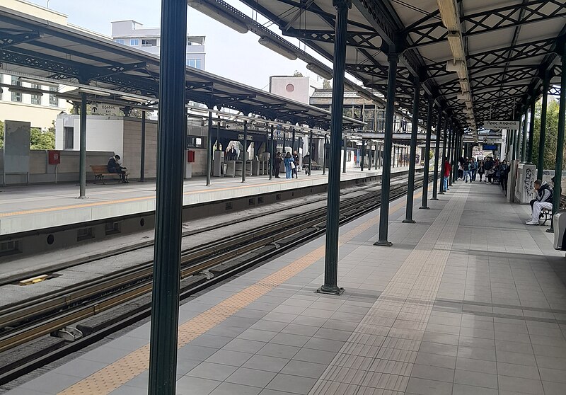 File:Kallithea metro platforms.jpg