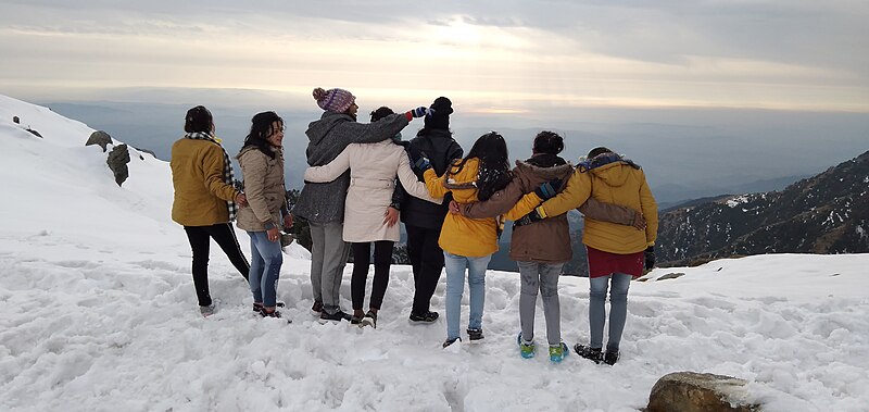 File:Triund Top.jpg