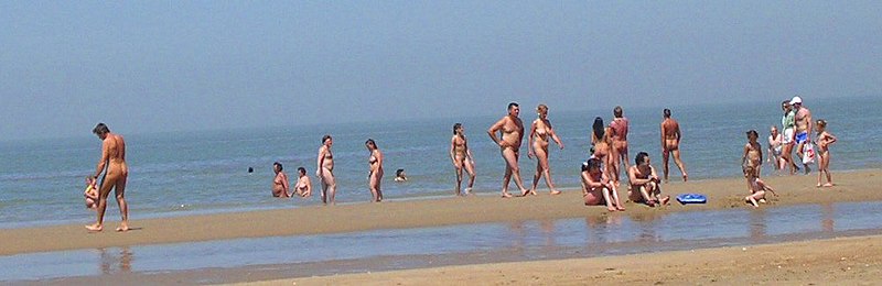 File:Nudist beach Bredene cropped 2.jpg