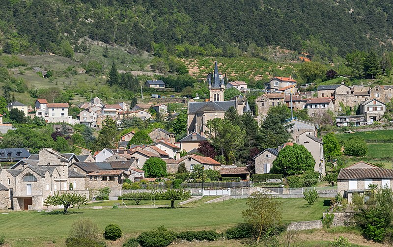 File:View on La Cresse 01.jpg