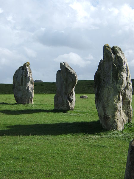 File:Avebury Stone Circle.jpg