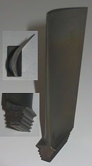 Thumbnail for File:Gas turbine blade with details.jpg