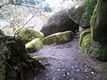 Passage étroit entre deux rochers à l'entrée du Chaos d'Huelgoat 2.