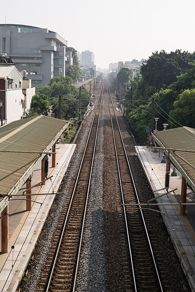 File:大橋車站 (15454669557).jpg