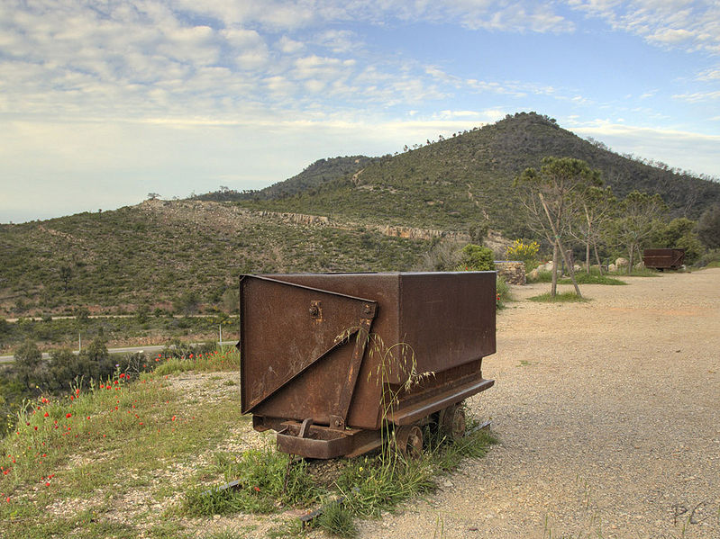 File:Wagonnet mine de cuivre.jpg