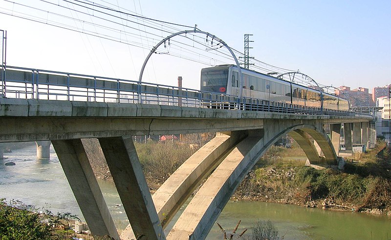 File:Boluetarako metro.jpg