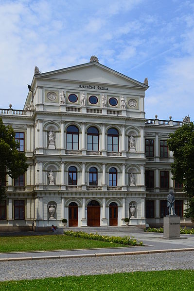 File:Kromeriz 27.jpg