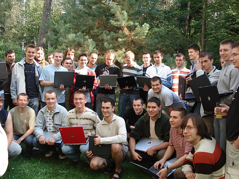 File:Microsoft Student Partner-Poland 2006.jpg