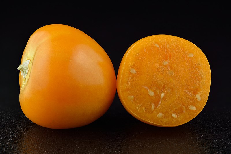 File:Physalis peruviana fruits close-up.jpg