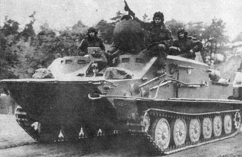 File:BTR 50PK DDR TBiU 53.jpg