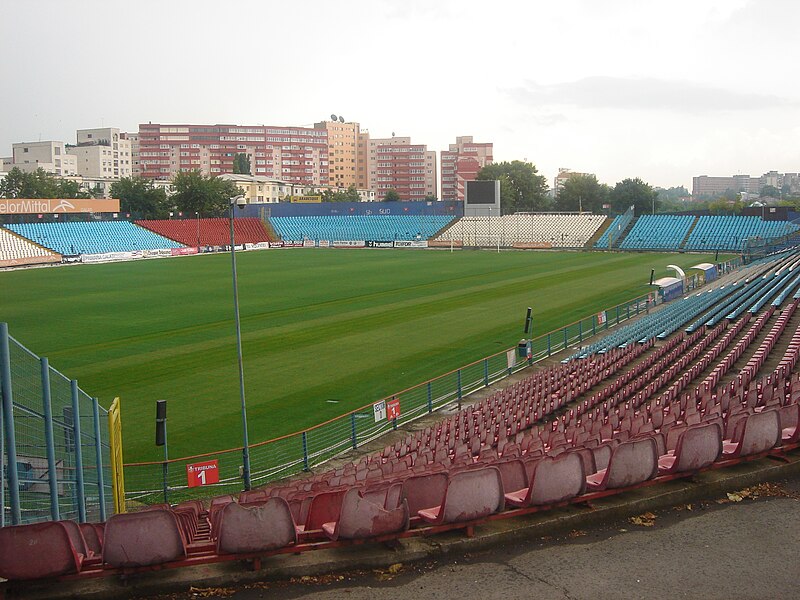 File:Stadionul Otelul din Galati.JPG