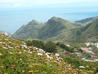 La Laguna and the Anaga mountains