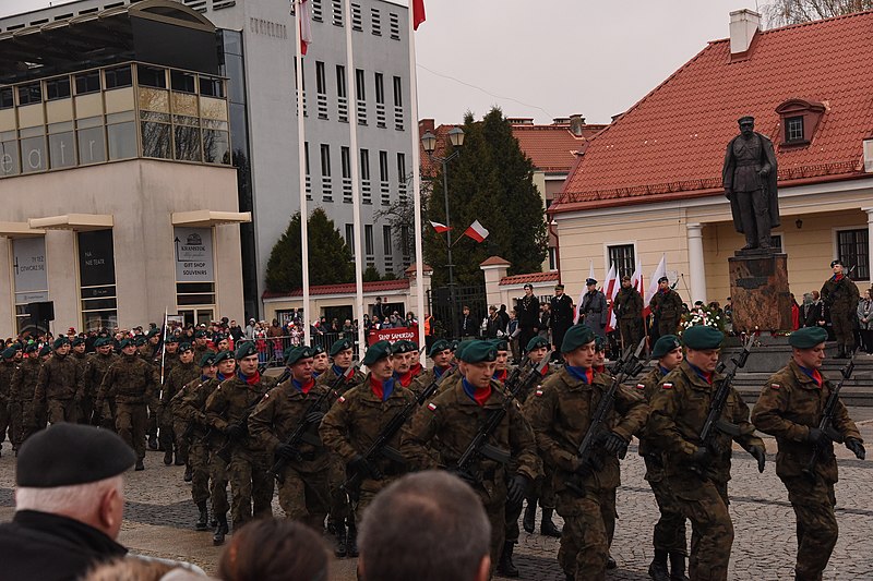 File:8901 November 2022 in Białystok.jpg