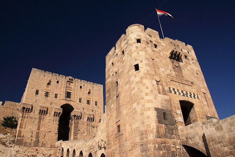 File:Aleppo Citadel, Syria (5077239085).jpg