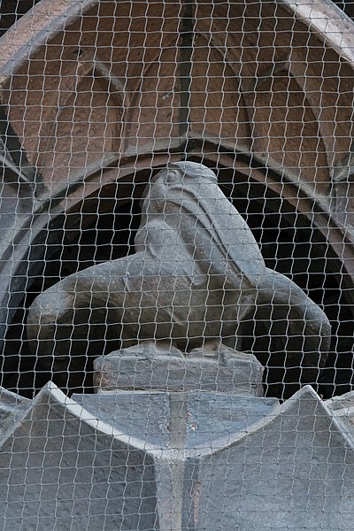 File:Chilehaus (Hamburg-Altstadt).Bauschmuck.Kuöhl.Burchardplatz.Detail.03.29133.ajb.jpg