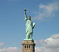 * Nomination: A view of the Statue of Liberty from a ferry approaching Liberty Island. O) 03:40, 04 December 2007 (GMT) * * Review needed