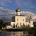 * Nomination St. Andrew Church in Vologda, Russia. By Сергей Свердлов. - A.Savin 20:15, 11 December 2012 (UTC) * Promotion  Support Nice light, the wires are a bit disturbing, but nevertheless QI to me. --Iifar 13:38, 12 December 2012 (UTC)