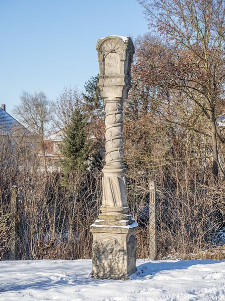 File:Staffelstein-Marter-P1060147.jpg