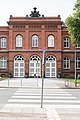 Deutsch: Alter Haupteingang des Universitätsklinikums Hamburg-Eppendorf (Gebäude O35). This is a photograph of an architectural monument. It is on the list of cultural monuments of Hamburg, no. 20779.