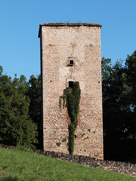 File:Façade de la tour.JPG