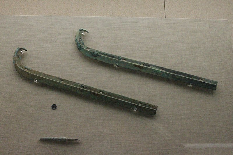 File:Shang Bronze Sword Blades (10161063426).jpg