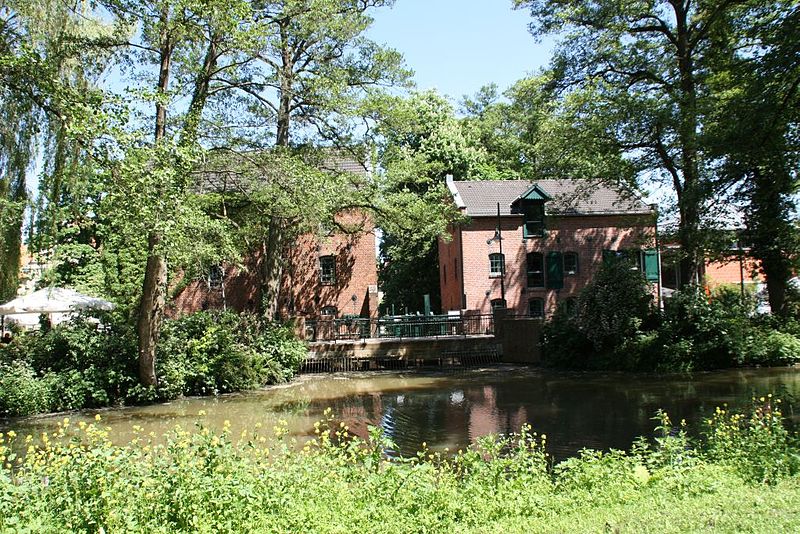 File:Delmenhorst Wassermühle (01).JPG