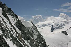 Allalinhorn on the left, Strahlhorn on the right, view from Feejoch