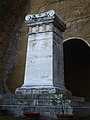 Grave in Napoli