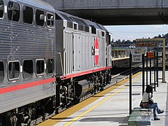 Caltrain02LB.jpg