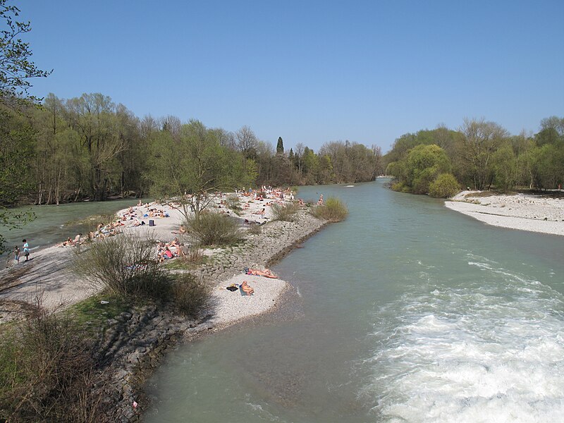 File:Flaucher München Isar.JPG