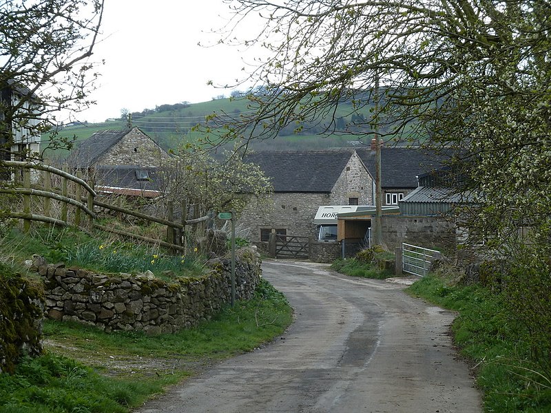 File:Lane through Ible (geograph 2894505).jpg