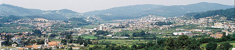 File:Vale de Cambra (cropped).jpg