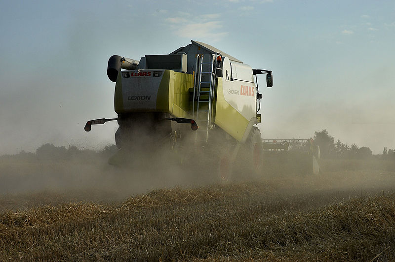 File:Claas lexicon 520 E.jpg