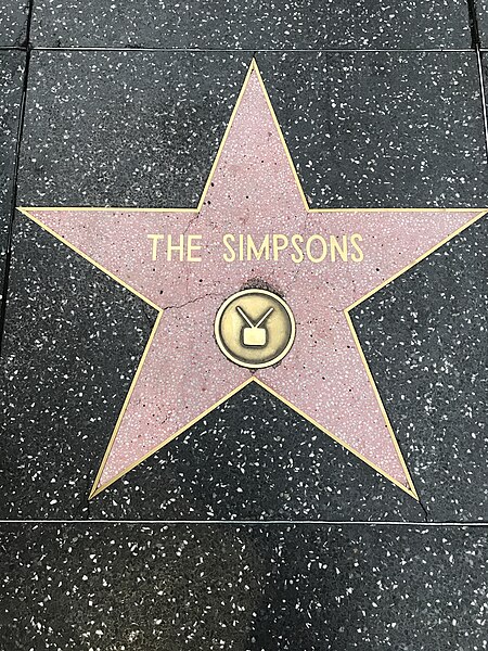 File:Hollywood Walk of Fame (51180599347).jpg