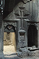 English: Entrance to the church of the Proshian. Français : Entrée de l'église des Proshian.