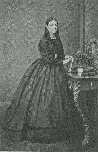 File:Rebecca Fulljames.jpg