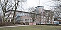 Deutsch: Schule Lämmersieth in Hamburg-Barmbek-Nord. This is a photograph of an architectural monument. It is on the list of cultural monuments of Hamburg, no. 30942.