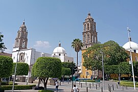 Templos (Irapuato, Guanajuato) II.jpg