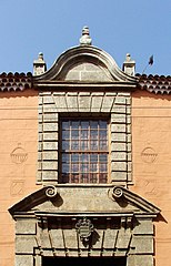 Casa Lercaro, Portal