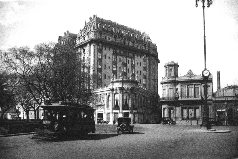 File:Plaza Hotel (Peuser).JPG