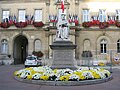 Statue of Jacques Mayot in front of city hall