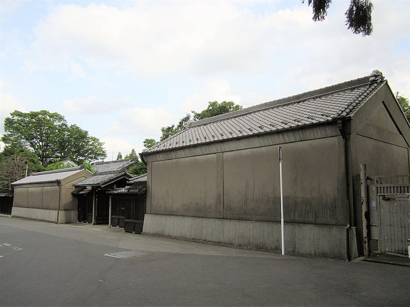 File:Mogi Honke residence.jpg