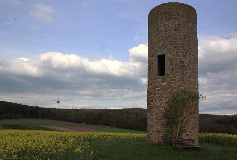 File:Edelsturm bei Fulda (04).jpg